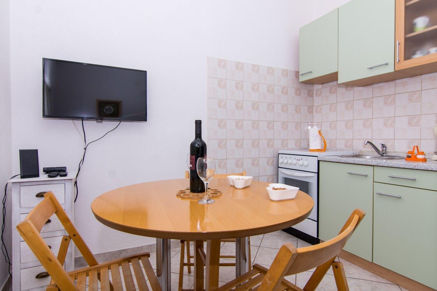 Apartments Ivica - Garden Terrace 슬라티네 외부 사진