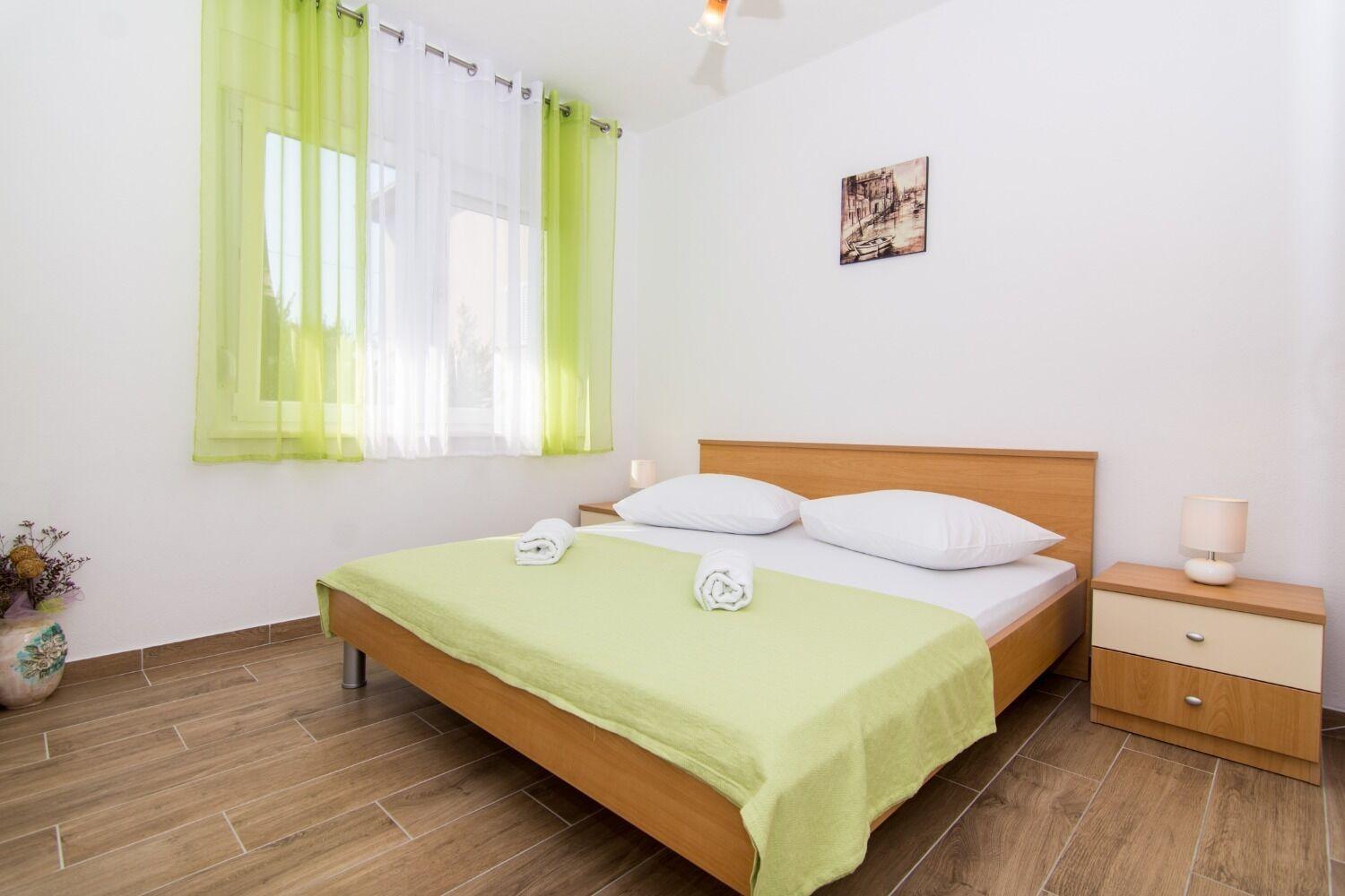 Apartments Ivica - Garden Terrace 슬라티네 외부 사진